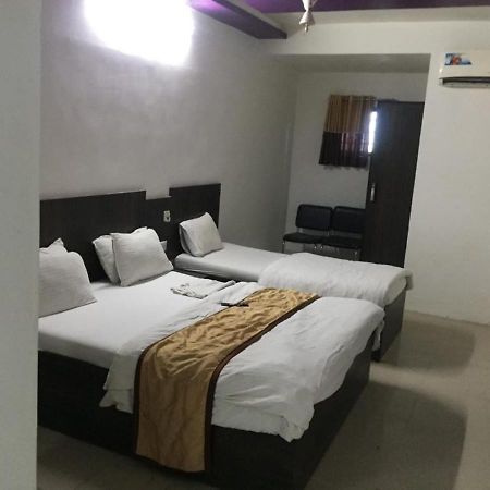 Hotel Long Stay Ahmedabad Ngoại thất bức ảnh